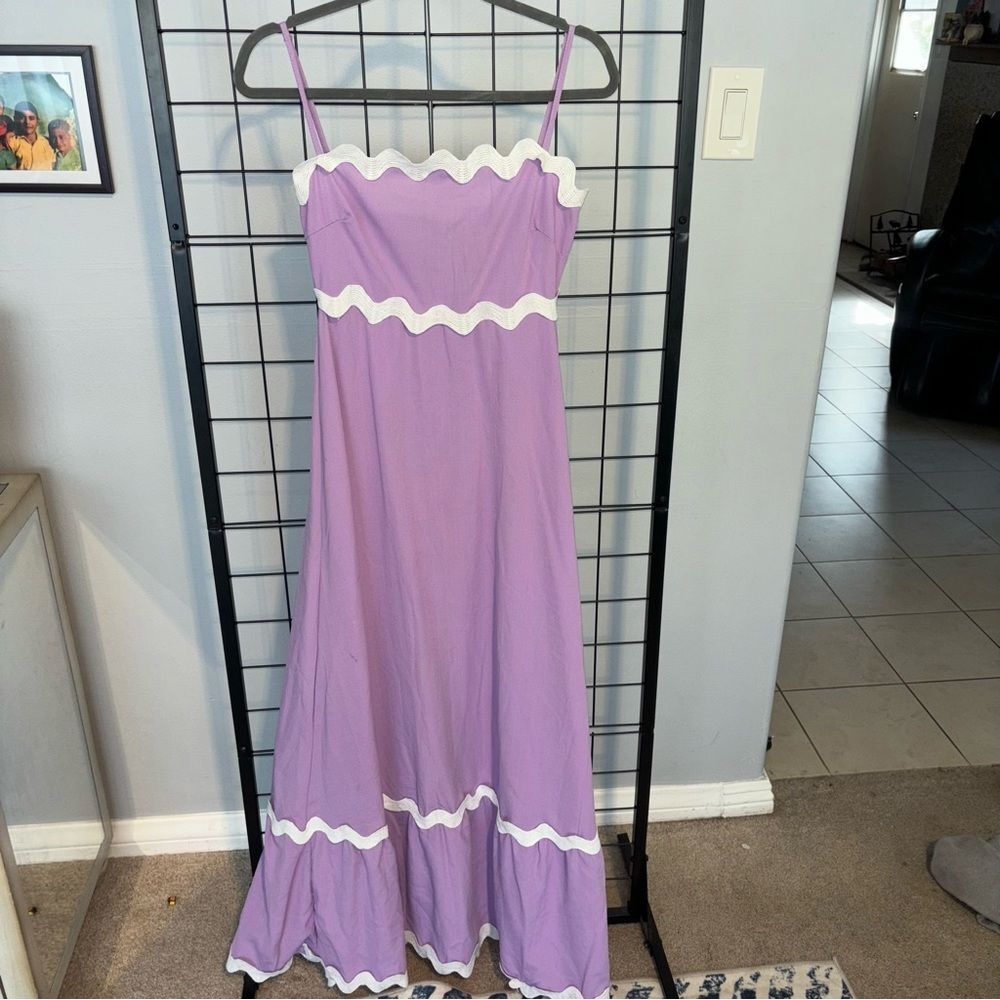Sleeveless Lavender Maxi Dress With White Accents NWOT - Picture 6 of 13